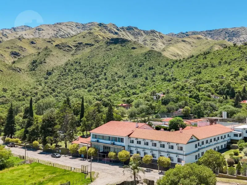 Av. de Los Cesares Rincon del Este